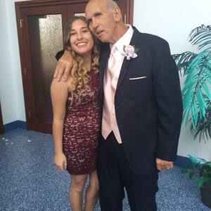 Meet your Posher, Caitlin